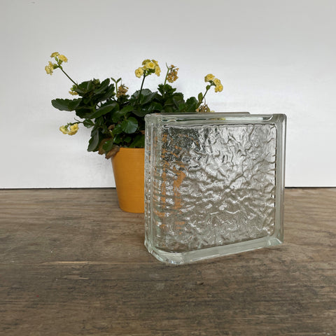 8x8x4 Pittsburgh Corning IceScapes Endblock